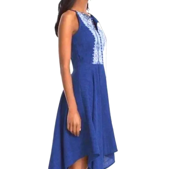 White House Black Market Blue Embroidered Handerchief - Picture 2 of 4